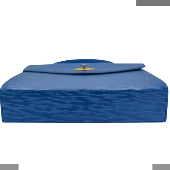 Louis Vuitton Handbag - Picture 7 of 8